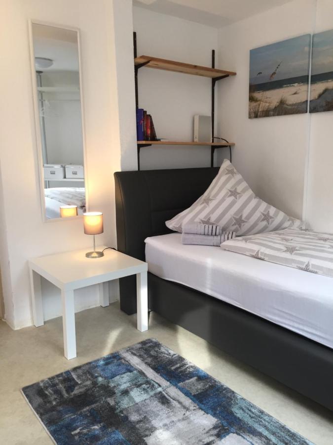 Ein gemütliches Zimmer an der Schweizer Grenze Bietingen Exterior foto